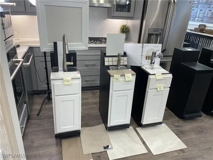 15648 Gavello Street, Naples, FL 34114 - Image #3