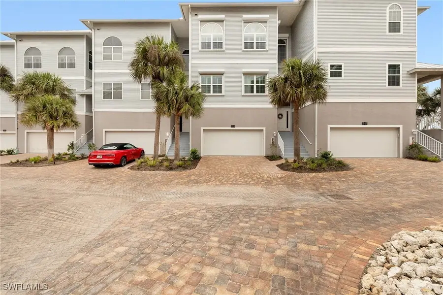 109 Barefoot Circle #22, Bonita Springs, FL 34134 - Image #3