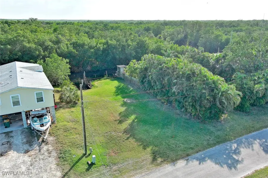 6 Spoonbill Avenue, Everglades City, FL 34139 - Image #2
