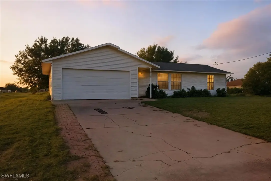 2801 28th Street Sw, Lehigh Acres, FL 33976 - Image #1