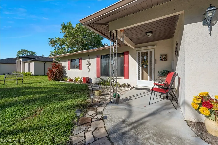 27580 Playa Del Rey Lane, Bonita Springs, FL 34135 - Image #2