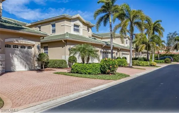 558 Vintage Reserve Lane #19B, Naples, FL 34119