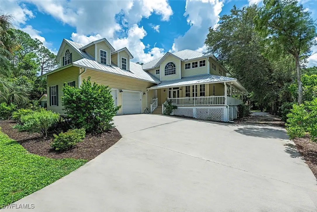 5070 Palmetto Woods Drive, Naples, FL 34119 - Image #1