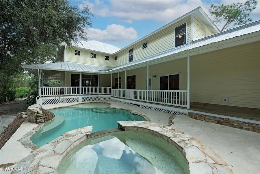 5070 Palmetto Woods Drive, Naples, FL 34119 - Image #2