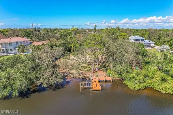 20684 Charing Cross Circle, Estero, FL 33928