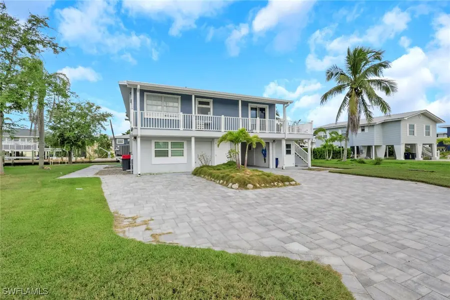 245 Bahia Viaduct, Fort Myers Beach, FL 33931 - Image #2