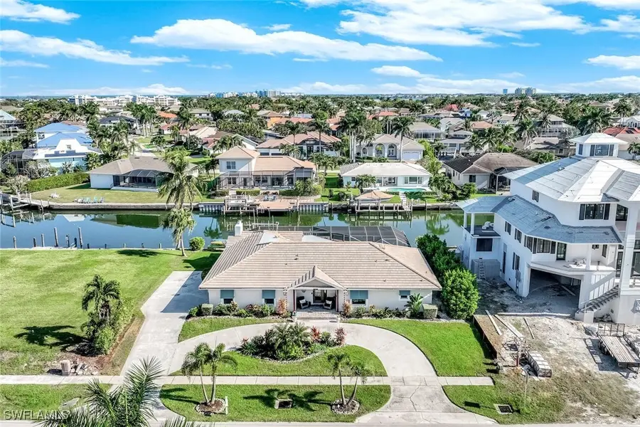 581 Spinnaker Drive, Marco Island, FL 34145 - Image #2
