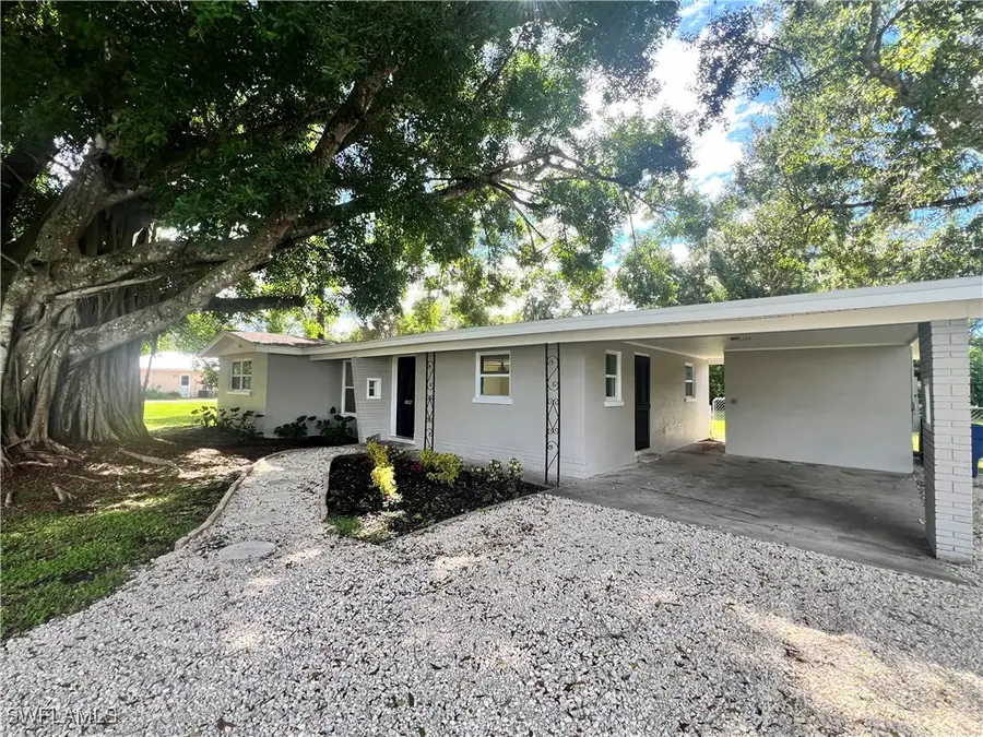 1195 Green Avenue, North Fort Myers, FL 33903 - Image #2