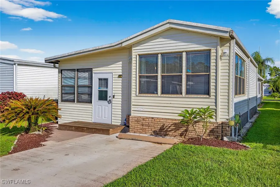 53 La Fonda Lane, North Fort Myers, FL 33903 - Image #3