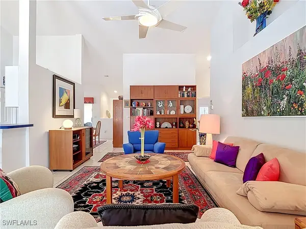 5300 Andover Drive #202, Naples, FL 34110