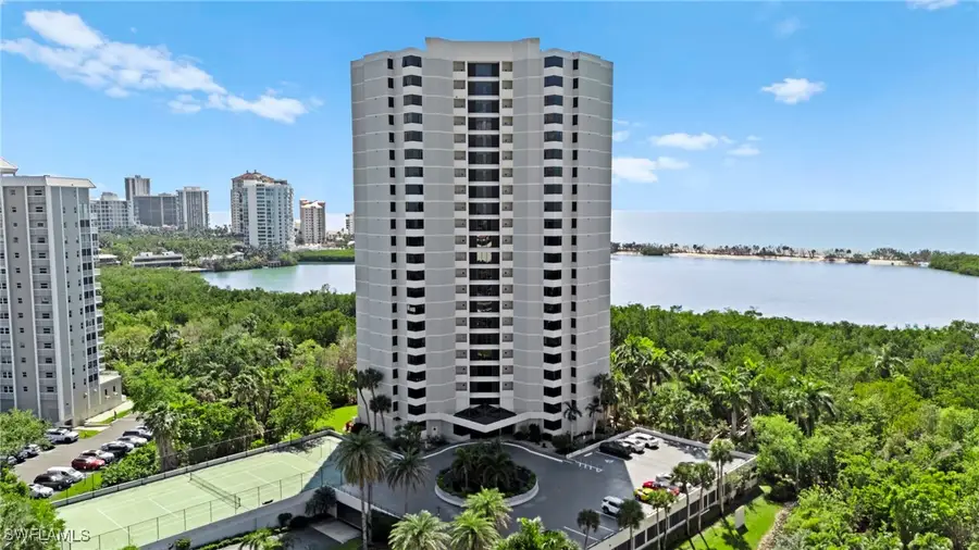 5555 Heron Point Drive #801, Naples, FL 34108 - Image #2