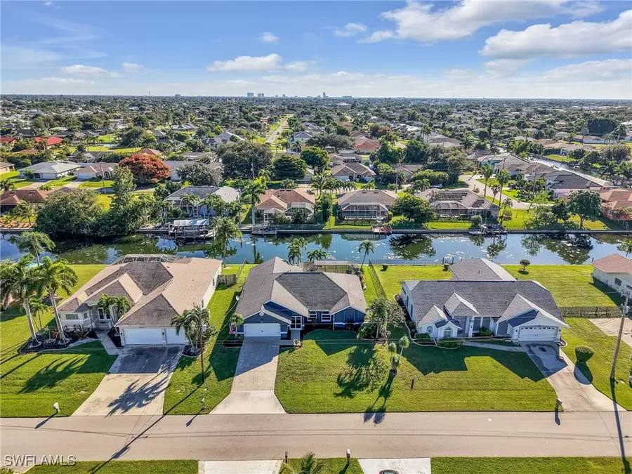 505 SE 9th Avenue, Cape Coral, FL 33990 - Image #3