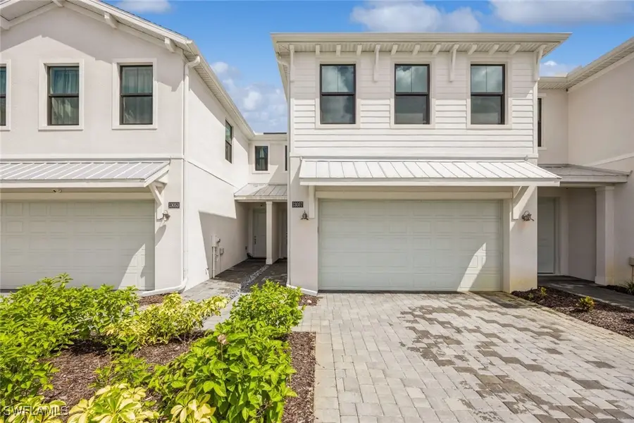 13057 Pembroke Drive, Naples, FL 34105 - Image #2
