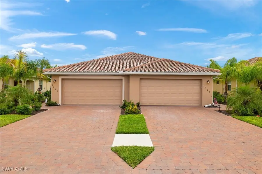 2685 Vine Avenue, Naples, FL 34120 - Image #2