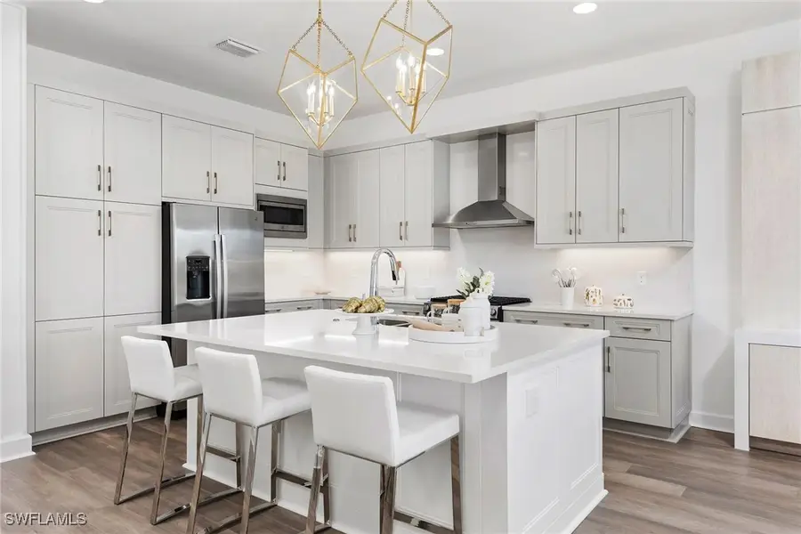 2581 Kingfisher Drive, Naples, FL 34112 - Image #3