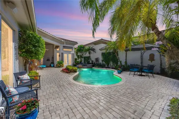 1268 Grand Isle Court, Naples, FL 34108