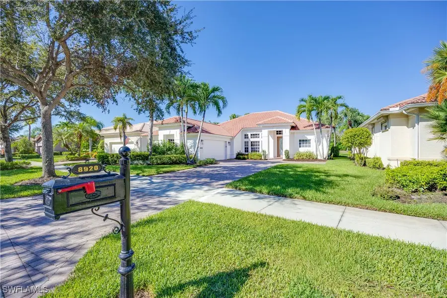 8920 Mustang Island Circle, Naples, FL 34113 - Image #2