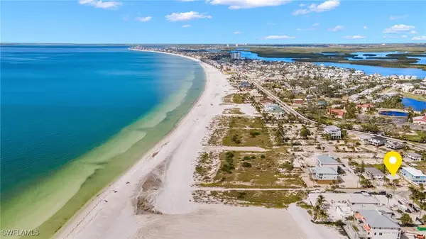 61 Flamingo Street, Fort Myers Beach, FL 33931