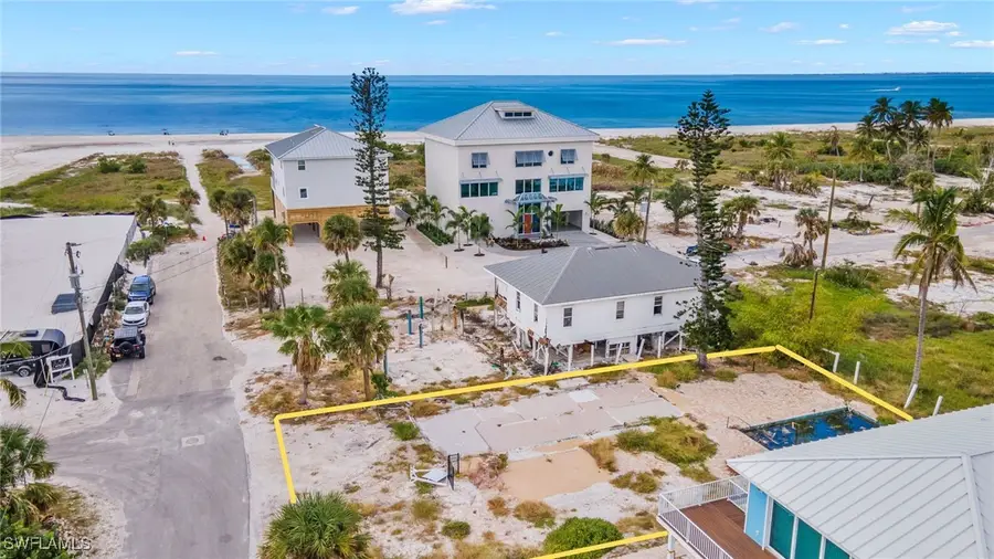 61 Flamingo Street, Fort Myers Beach, FL 33931 - #2