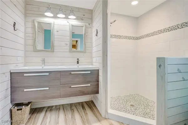 10037 Heather Lane #4, Naples, FL 34119