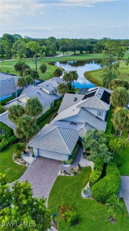 224 Edgemere Way S, Naples, FL 34105