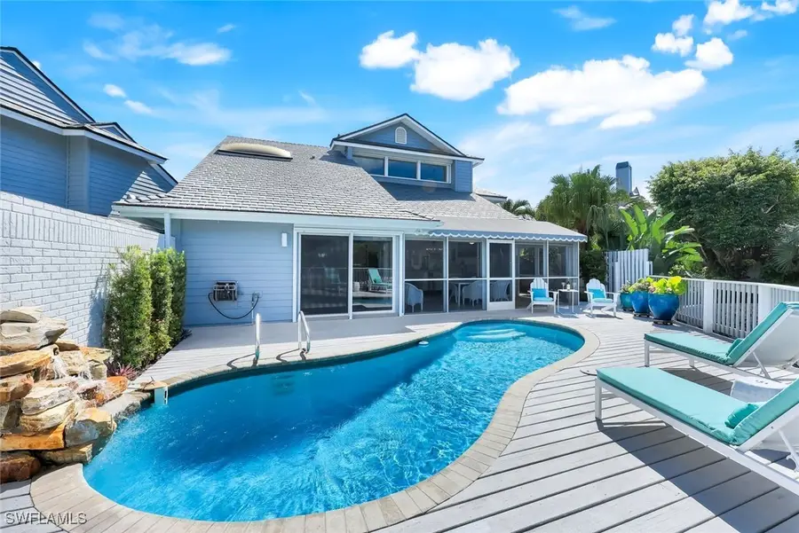 635 Bridgeway Lane, Naples, FL 34108 - Image #2