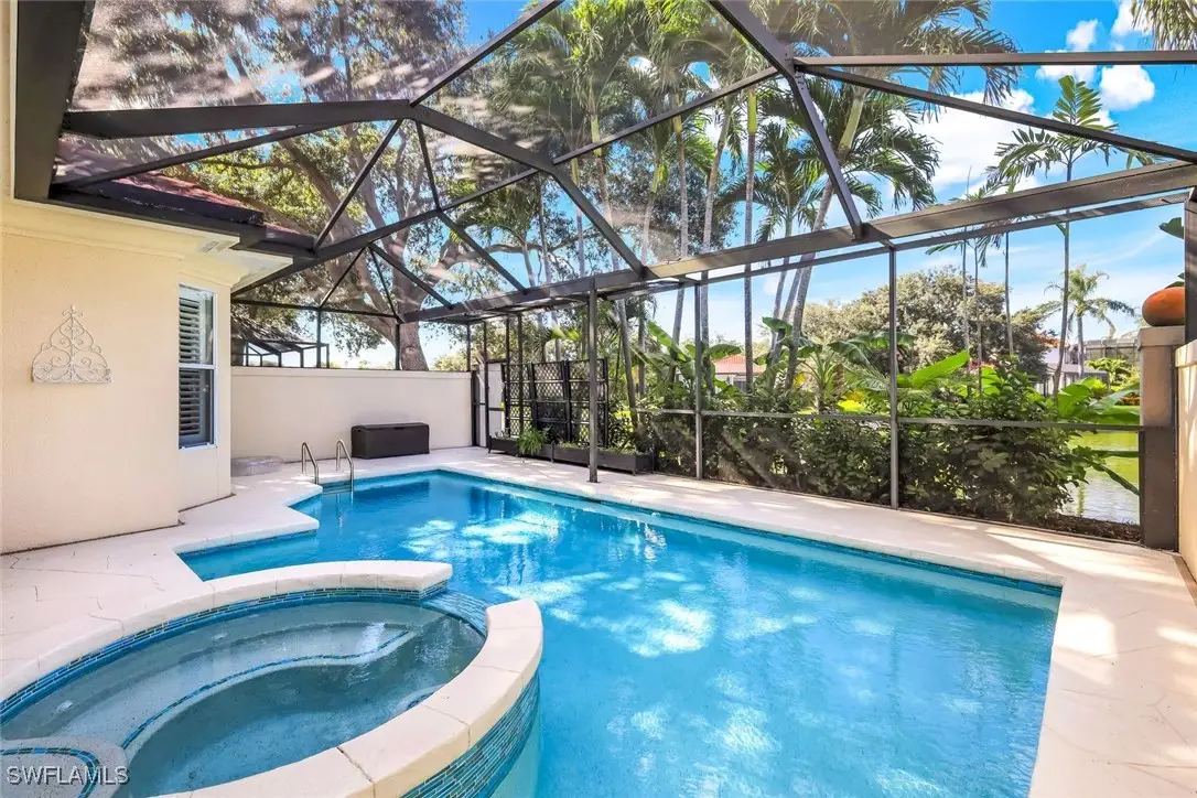 915 Fountain Run, Naples, FL 34119 - Image #1