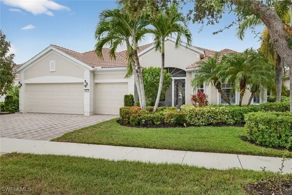28512 Finch Terrace, Bonita Springs, FL 34135