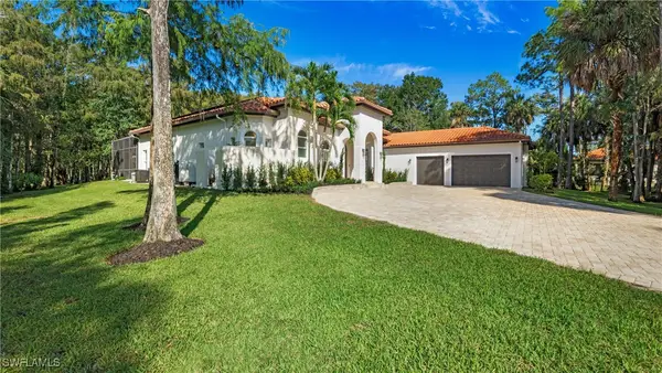 111 17th Street Nw, Naples, FL 34120