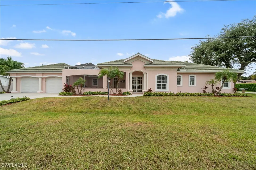 798 97th Avenue N, Naples, FL 34108 - Image #1