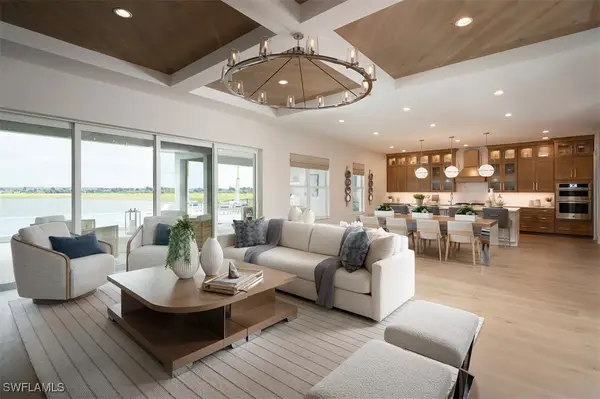 8762 Driftwood Drive, Naples, FL 34114