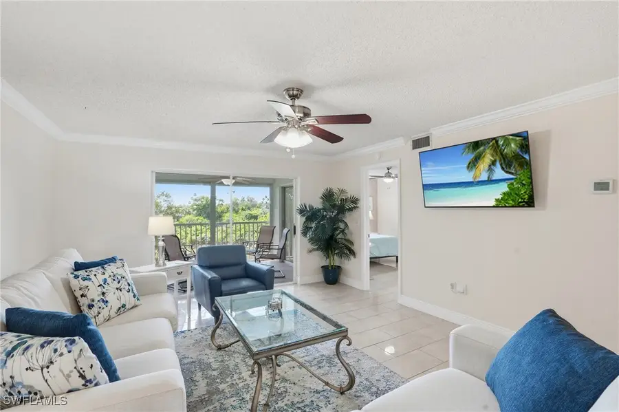 5435 Rattlesnake Hamm Road #E-304, Naples, FL 34113 - Image #2