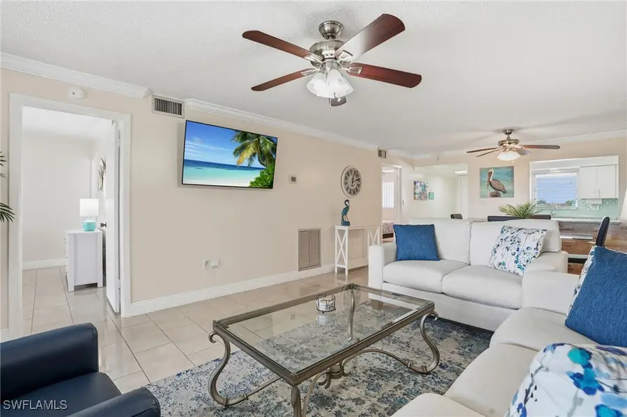 5435 Rattlesnake Hamm Road #E-304, Naples, FL 34113 - Image #3