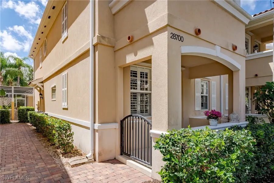 28700 Alessandria Circle, Bonita Springs, FL 34135 - Image #3