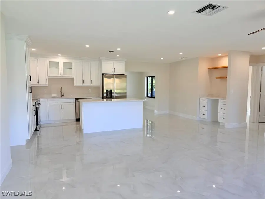 4212 32nd Avenue Sw, Naples, FL 34116 - Image #3