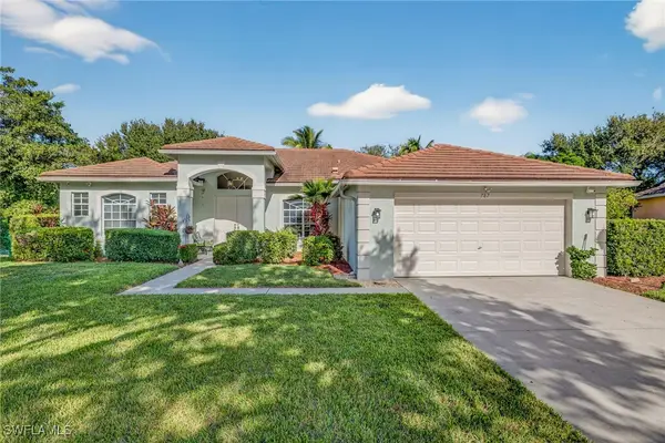 787 Waterloo Court, Naples, FL 34120