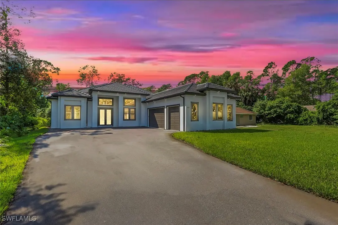 3524 29th Avenue Sw, Naples, FL 34117 - Image #1