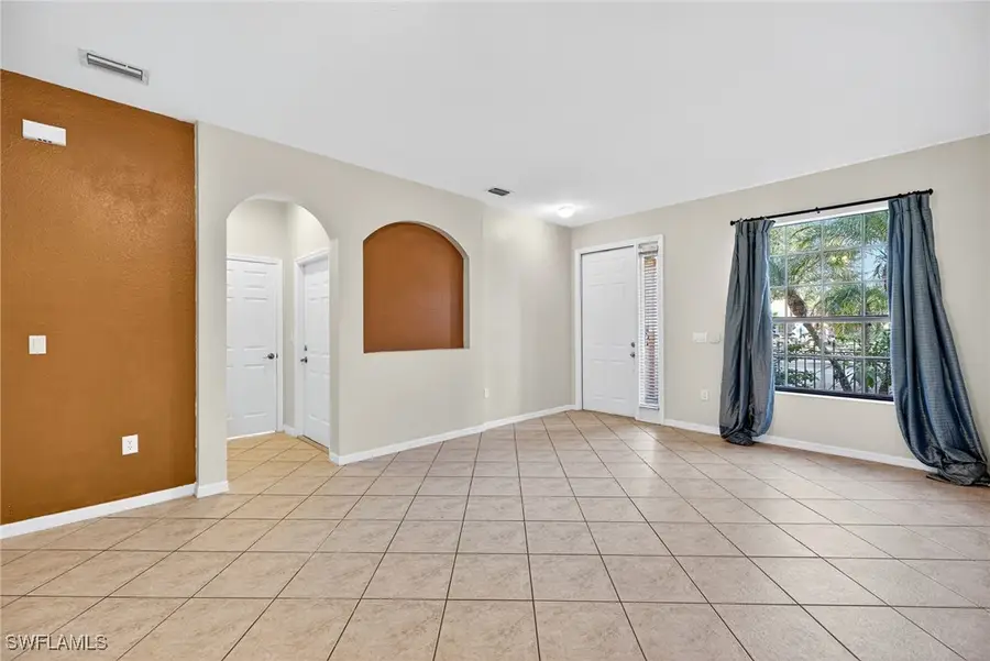 7666 Bristol Circle, Naples, FL 34120 - Image #3