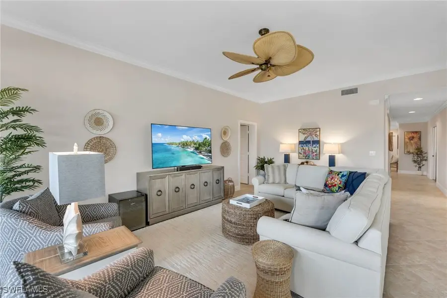 566 Vintage Reserve Lane #21A, Naples, FL 34119 - Image #2