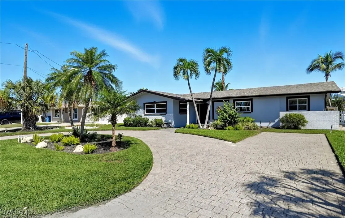 35 Fairview Boulevard, Fort Myers Beach, FL 33931 - Image #1
