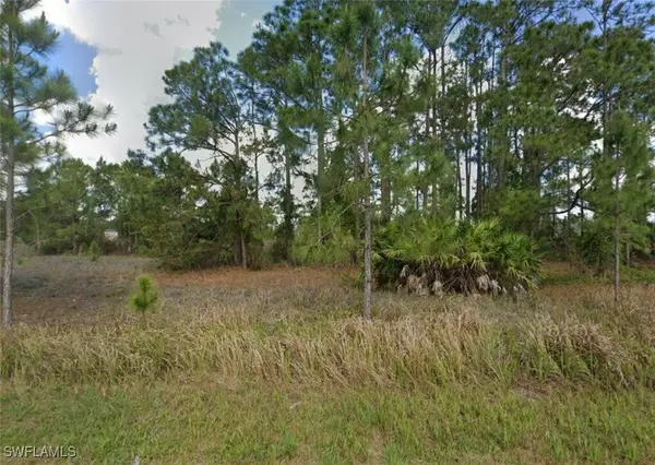 1137 Holmes Avenue S, Lehigh Acres, FL 33974