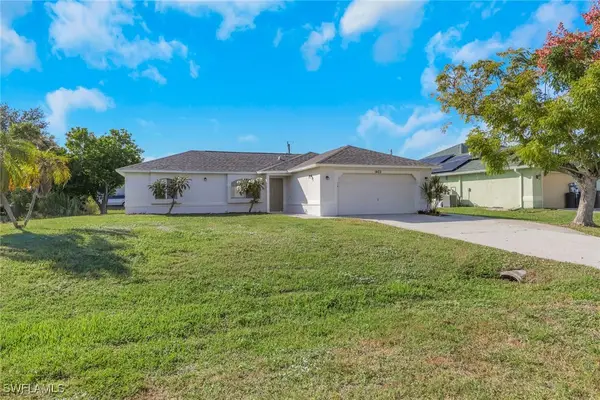 1402 NE 3rd Avenue, Cape Coral, FL 33909