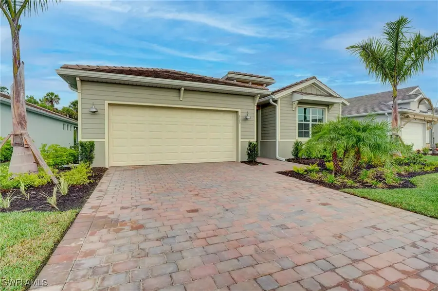 335 Tamarindo Lane, Naples, FL 34114 - Image #2