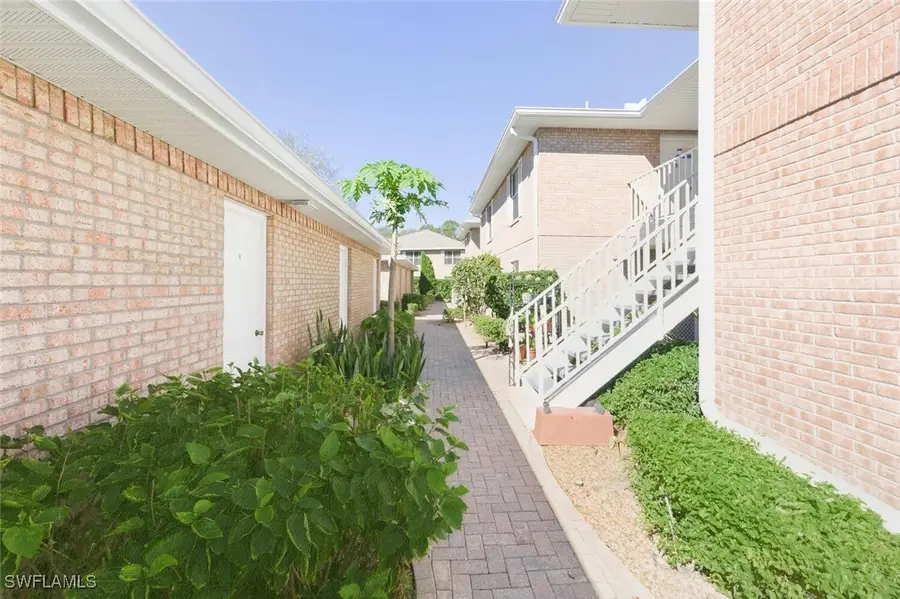 6670 Ilex Circle #4D, Naples, FL 34109 - #3