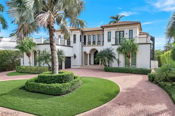 1450 Gulfstar Drive S, Naples, FL 34112