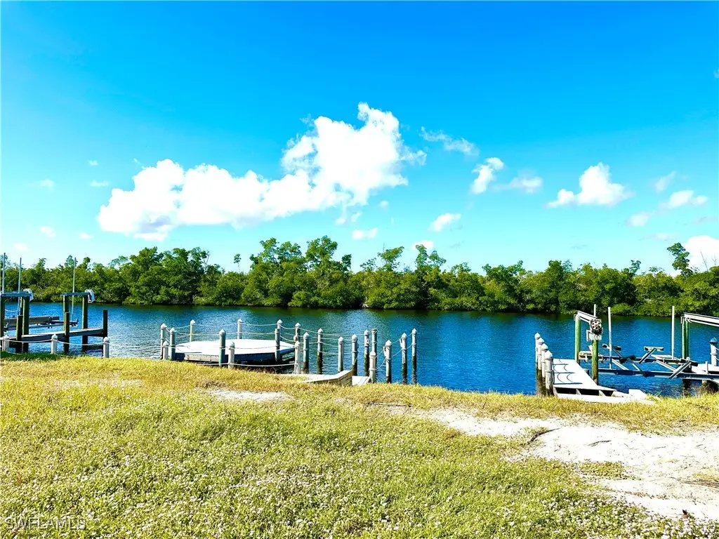 5300 SW 28th Place, Cape Coral, FL 33914 - Image #1