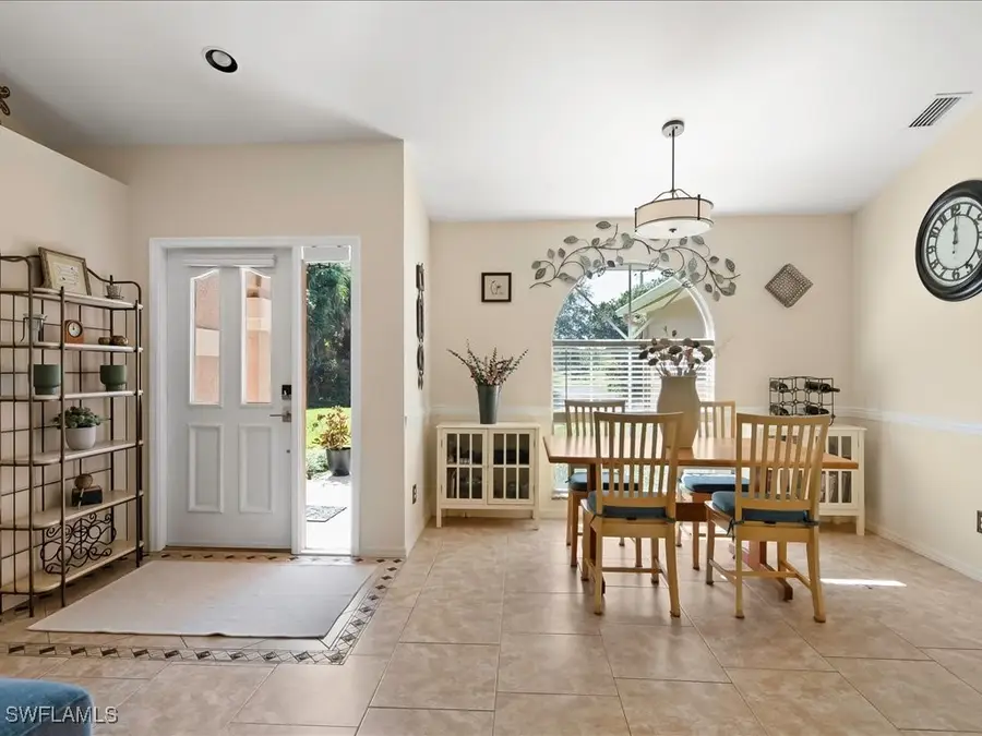 921 16th Avenue Sw, Naples, FL 34117 - Image #2