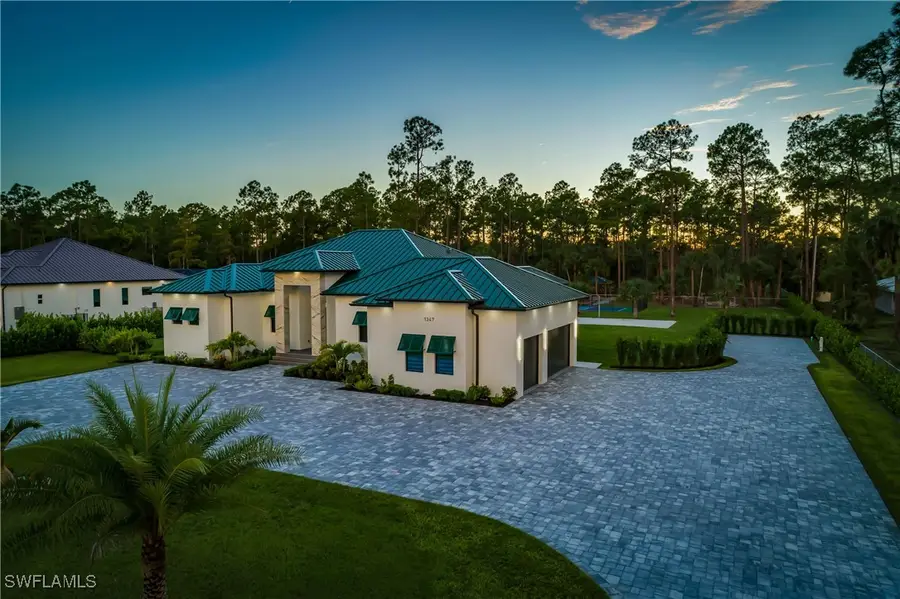 1347 23rd Street Sw, Naples, FL 34117 - Image #3