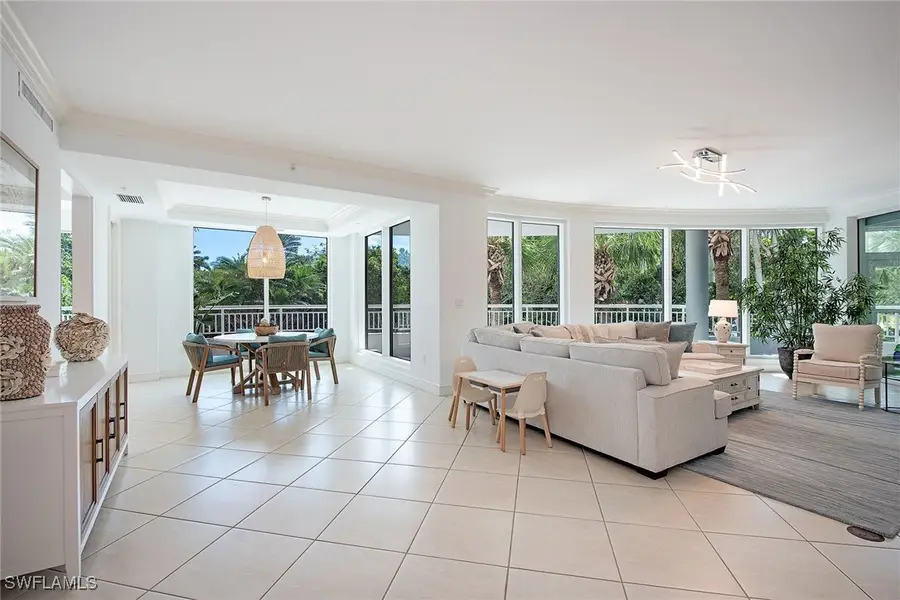 4151 Gulf Shore Boulevard N #201, Naples, FL 34103 - Image #2