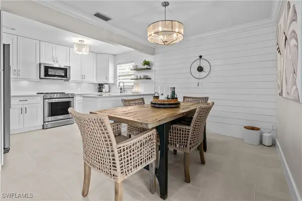 260 Lanchester Court #36, Naples, FL 34112